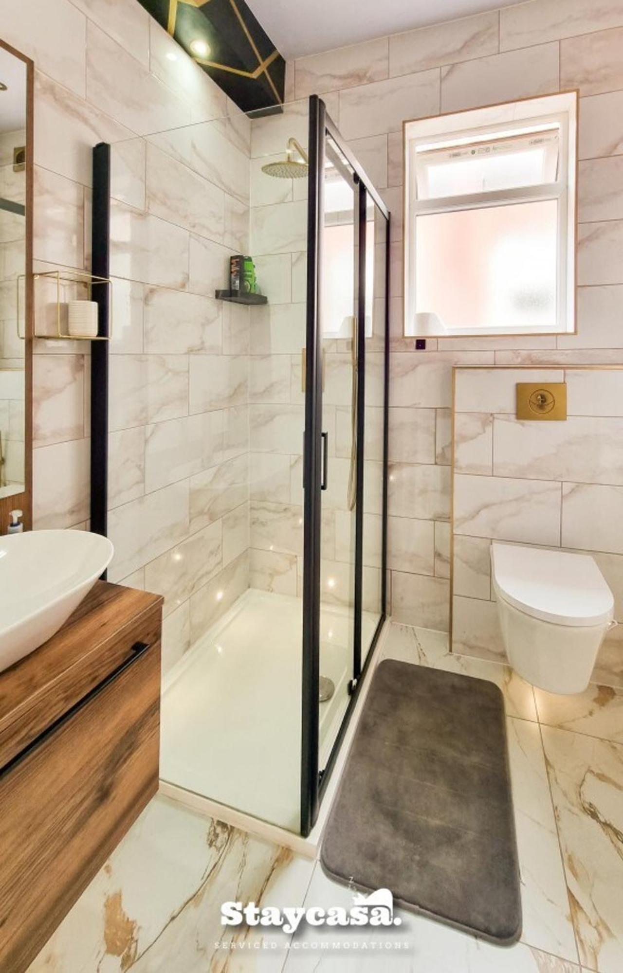 Clarence Co-Living - Private Room Self-Cater Manchester Zewnętrze zdjęcie
